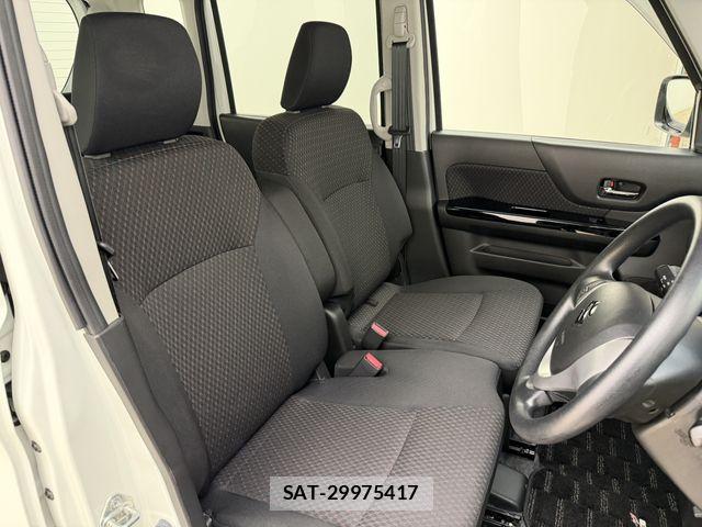 Suzuki SPACIA 2017-05 6717400-23