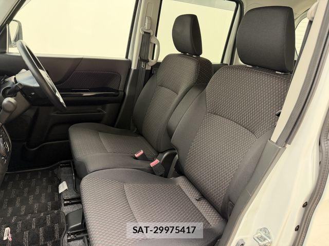 Suzuki SPACIA 2017-05 6717400-24
