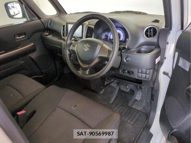 Suzuki SPACIA 2017-08 6717399-25