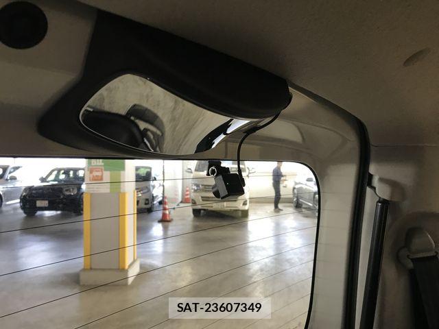 Suzuki SPACIA 2021-10 6717386-22