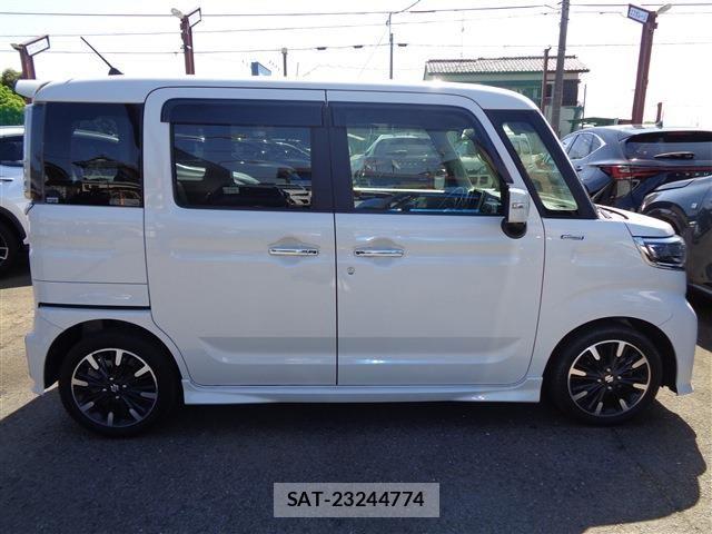 Suzuki SPACIA 2021-03 6717389-3