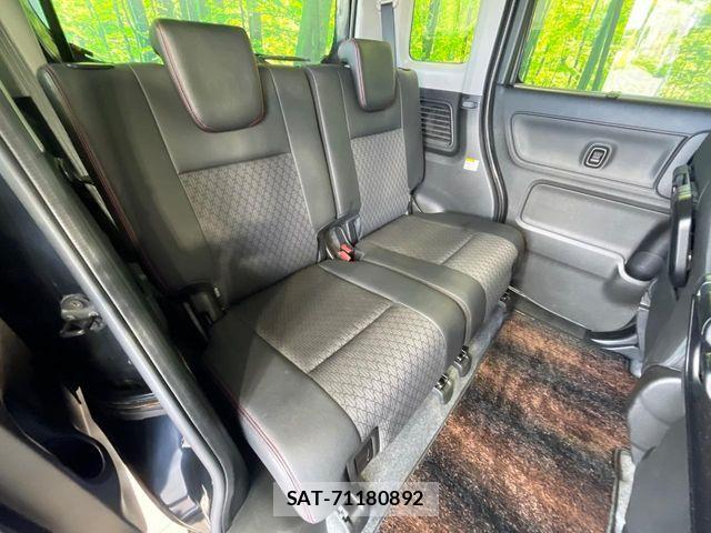 Suzuki SPACIA 2018-07 6717390-9