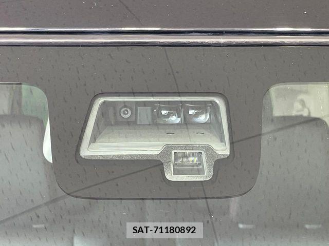 Suzuki SPACIA 2018-07 6717390-3
