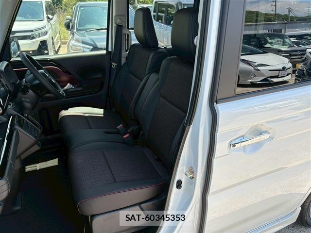 Suzuki SPACIA 2025-08 6717376-3