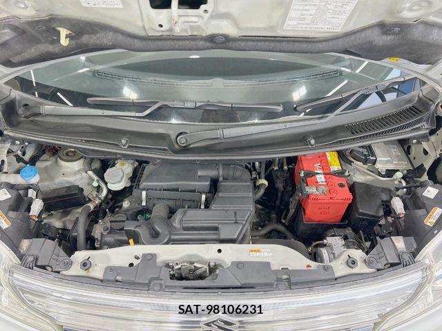 Suzuki SPACIA 2016-03 6717398-18