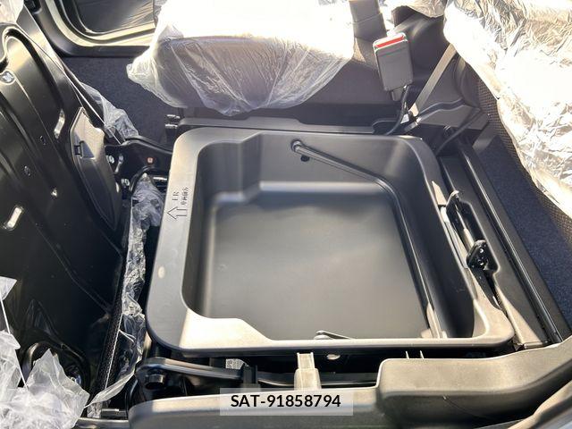 Suzuki SPACIA 2025-12 6753378-22