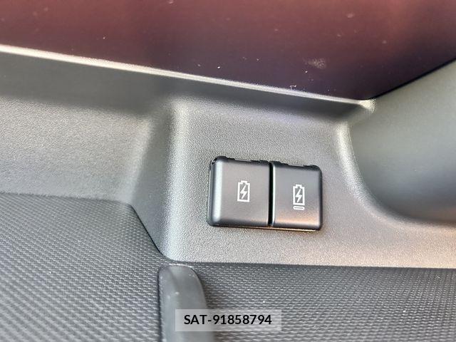 Suzuki SPACIA 2025-12 6753378-27