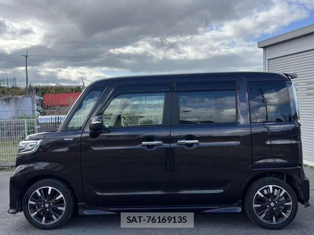 Suzuki SPACIA 2018-06 6753384-6