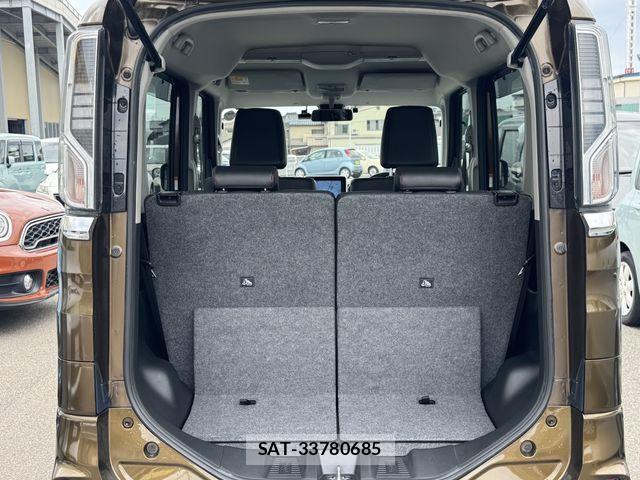Suzuki SPACIA 2018-02 6817404-23