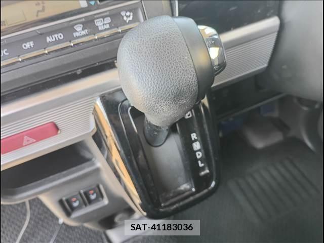 Suzuki SPACIA 2019-03 6817402-11