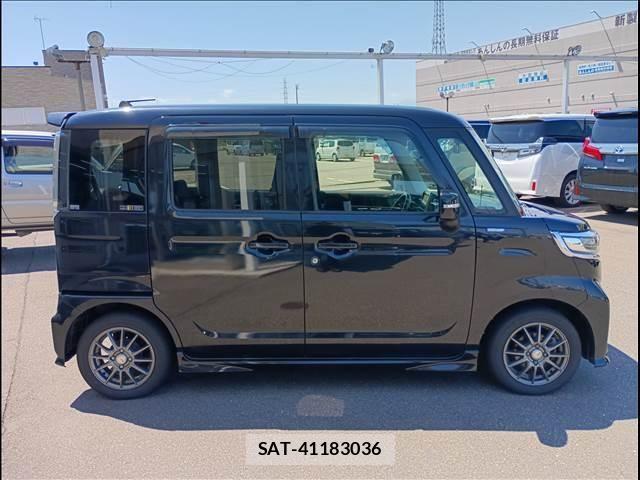 Suzuki SPACIA 2019-03 6817402-3
