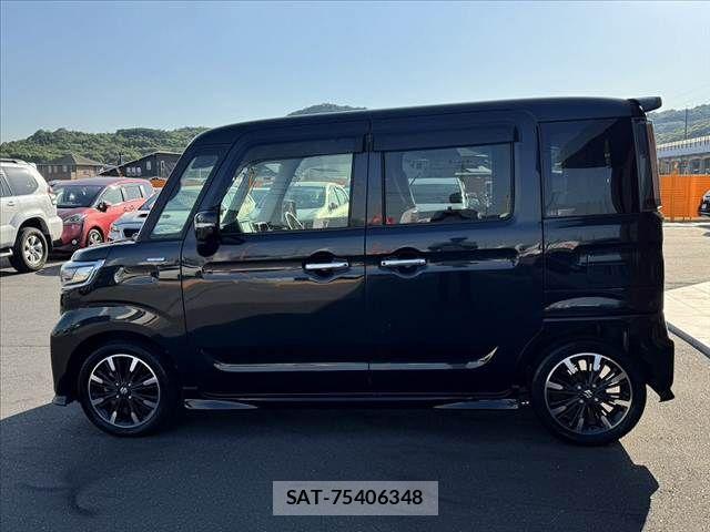 Suzuki SPACIA 2018-06 6817396-11