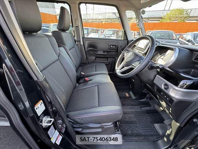 Suzuki SPACIA 2018-06 6817396-15