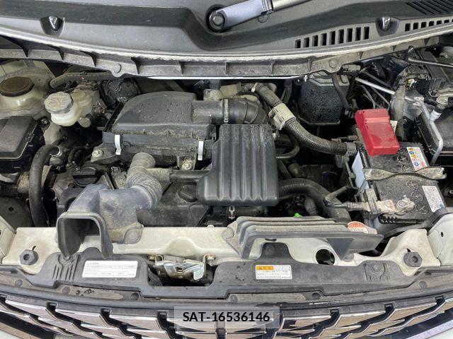 Suzuki SPACIA 2022-08 6817378-17