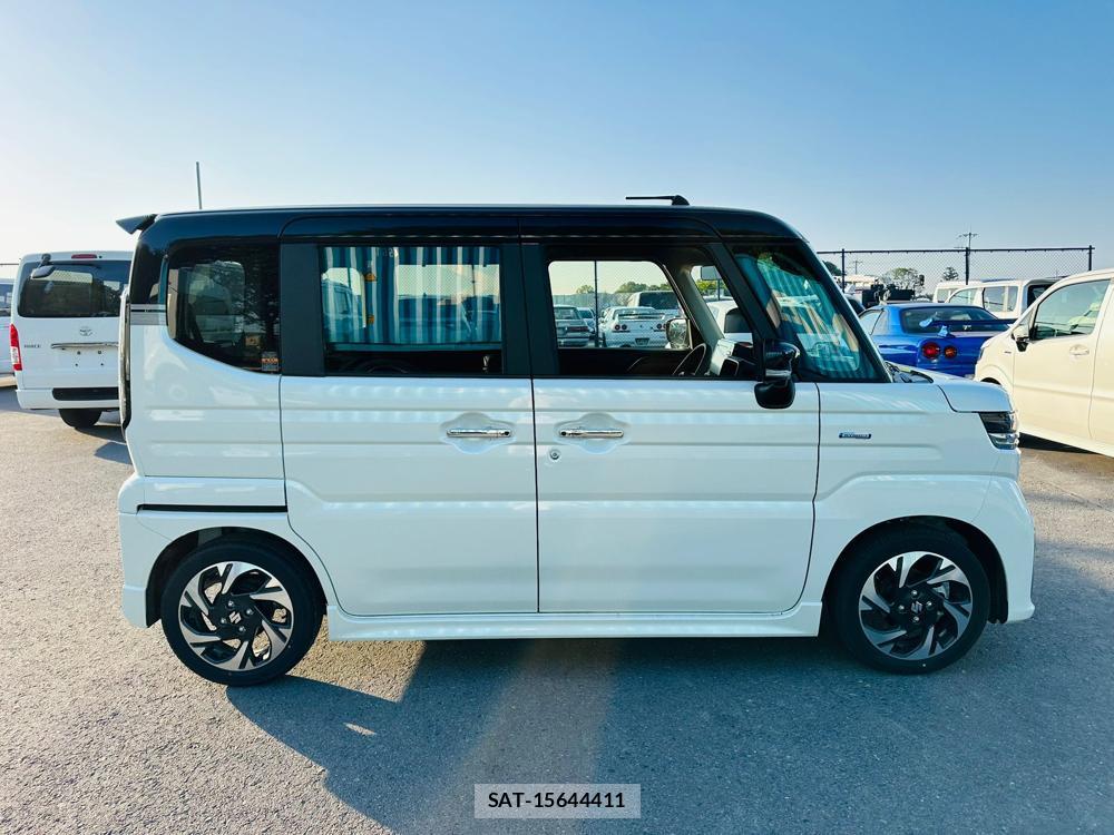 Suzuki SPACIA 2025 6762417-5