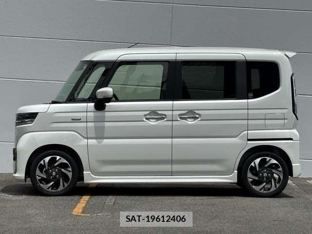 Suzuki SPACIA 2025-04 6817371-3
