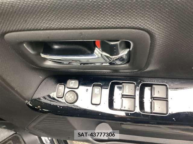 Suzuki SPACIA 2021-02 6913313-16