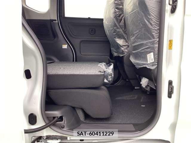 Suzuki SPACIA 2026-01 6913244-17