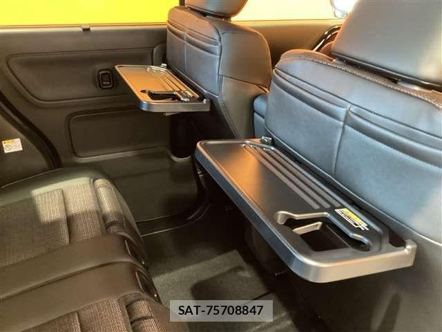 Suzuki SPACIA 2025-09 6913216-19