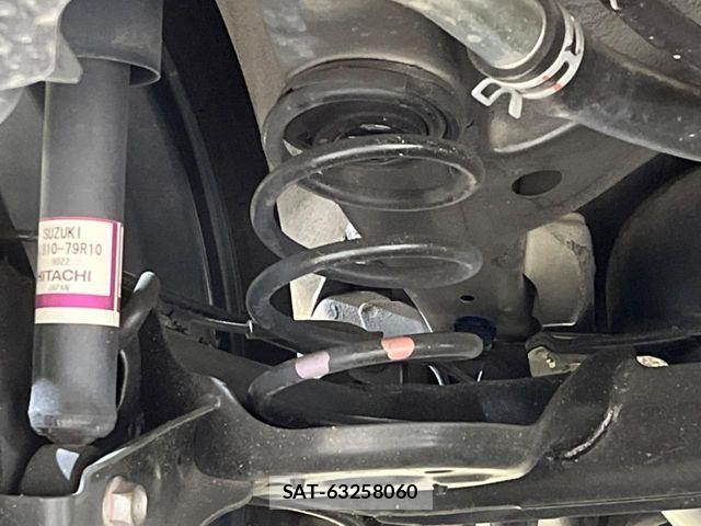 Suzuki SPACIA 2019-05 6913332-18