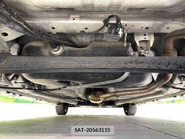 Suzuki SPACIA 2018-07 6913317-18