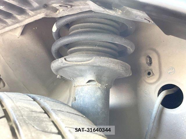 Suzuki SPACIA 2018-10 6913325-19