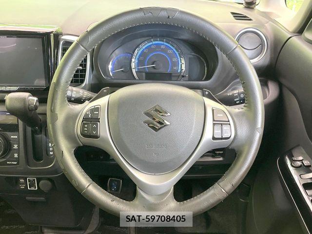 Suzuki SPACIA 2015-08 6913339-10