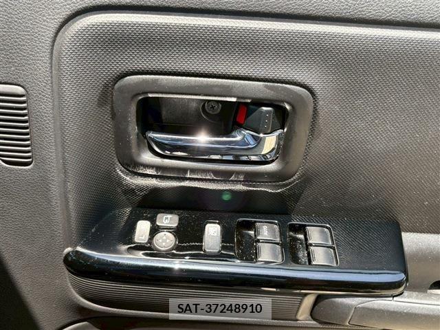 Suzuki SPACIA 2019-06 6913336-18