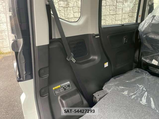 Suzuki SPACIA 2025-07 6913193-17