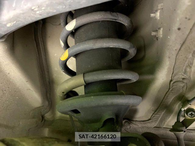 Suzuki SPACIA 2013-09 6998402-19