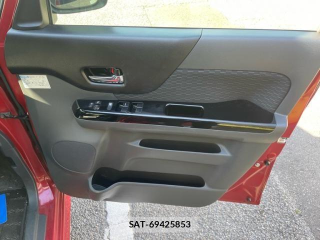 Suzuki SPACIA 2014-01 6998406-13