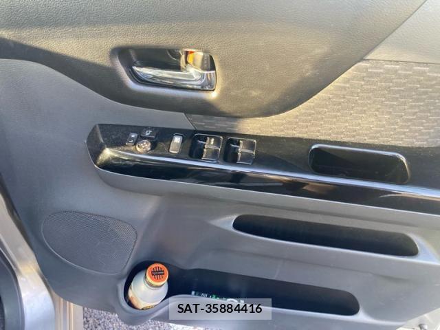 Suzuki SPACIA 2013-09 6998431-21