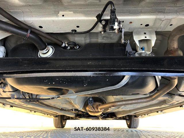 Suzuki SPACIA 2018-08 6998396-18