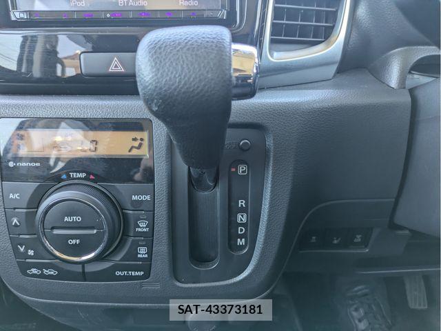 Suzuki SPACIA 2016-10 6998401-12