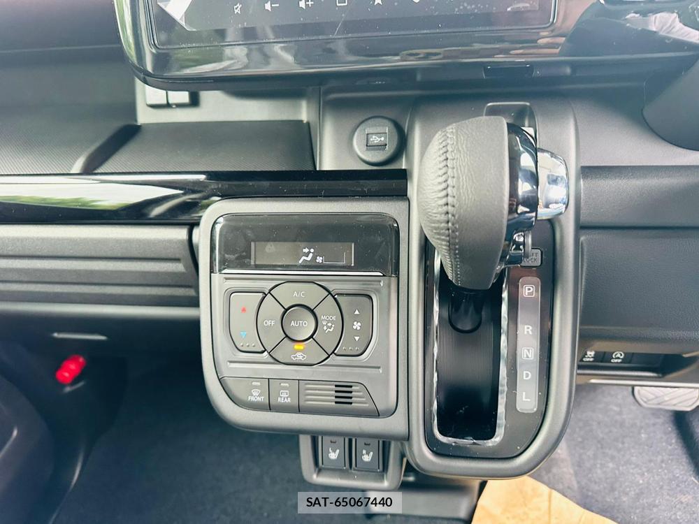 Suzuki SPACIA 2025 6765375-19