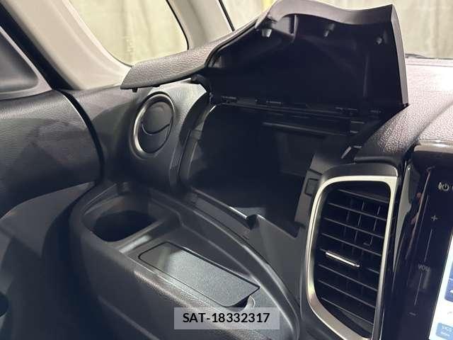 Suzuki SPACIA 2017-01 7021643-25