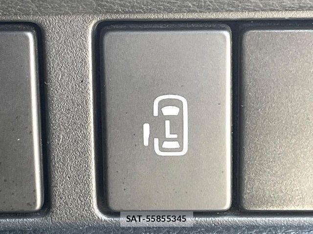 Suzuki SPACIA 2019-02 7060813-4