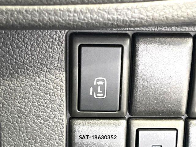 Suzuki SPACIA 2015-06 7060818-3