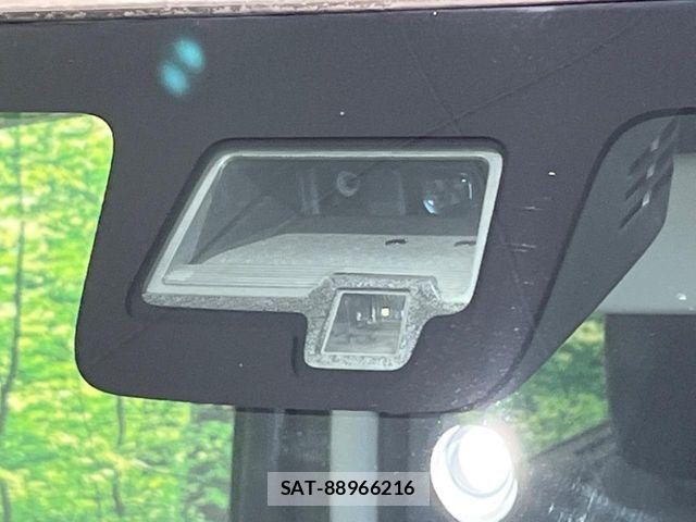 Suzuki SPACIA 2018-11 7060805-4