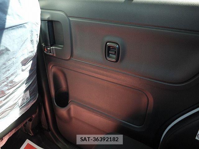 Suzuki SPACIA 2025-09 7060802-15