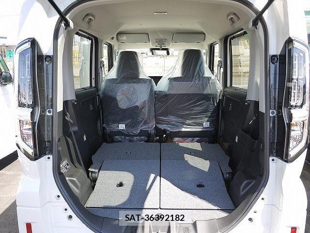Suzuki SPACIA 2025-09 7060802-8