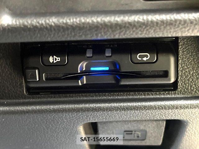 Suzuki SPACIA 2023-11 7060800-6