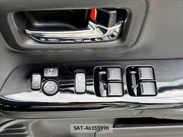 Suzuki SPACIA 2019-01 7060817-25