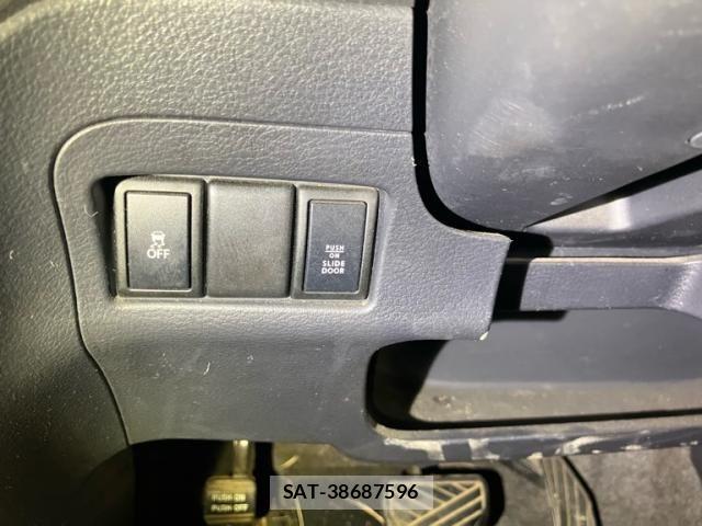 Suzuki SPACIA 2014-06 7225367-18