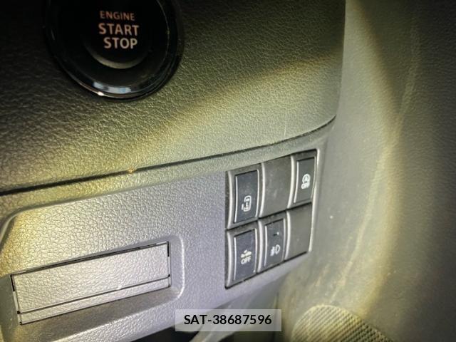 Suzuki SPACIA 2014-06 7225367-19