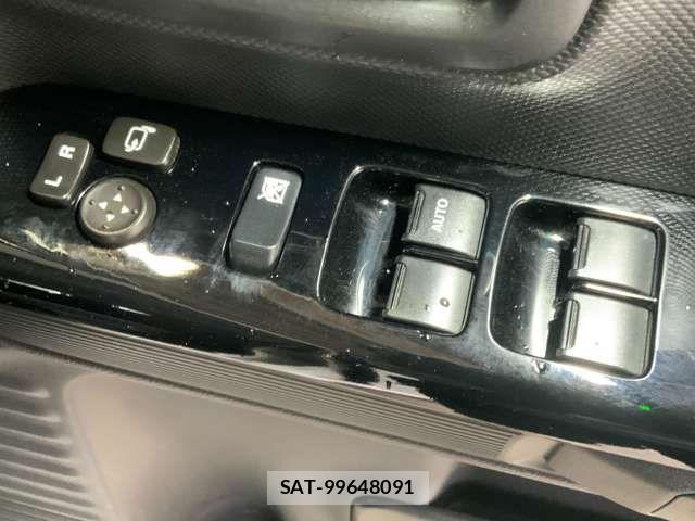 Suzuki SPACIA 2018-04 7225381-13