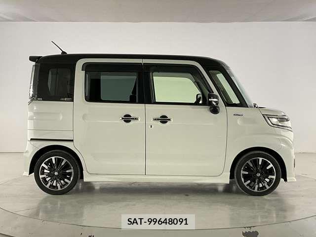 Suzuki SPACIA 2018-04 7225381-6