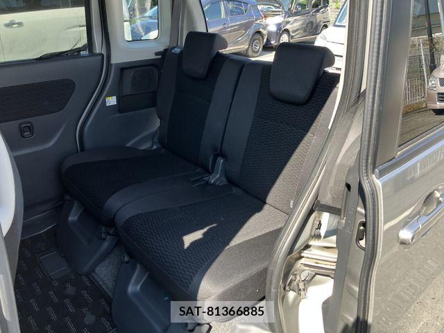Suzuki SPACIA 2014-05 7225368-4
