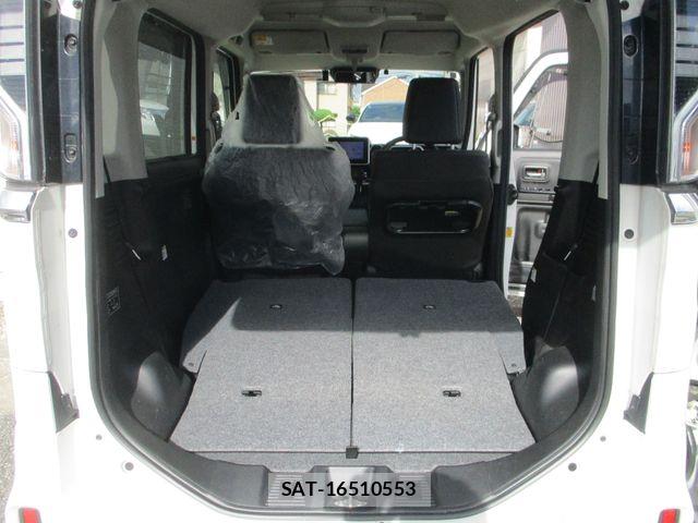 Suzuki SPACIA 2021-10 7225411-22