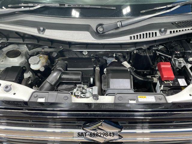 Suzuki SPACIA 2024-02 7218434-17